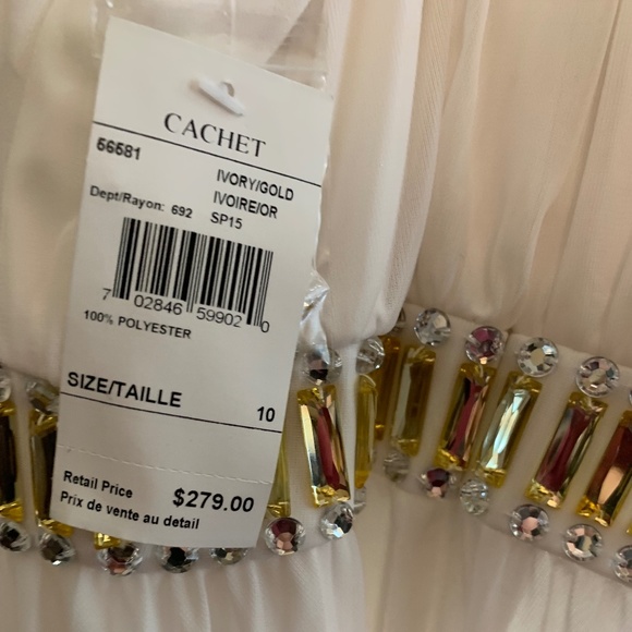 ***NWT***. CACHET GOWN (IVORY) WITH GOLD TRIM (10) - Picture 4 of 7